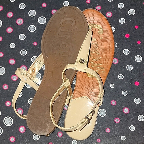 @@ CUTENESS - Picture 2 of 8